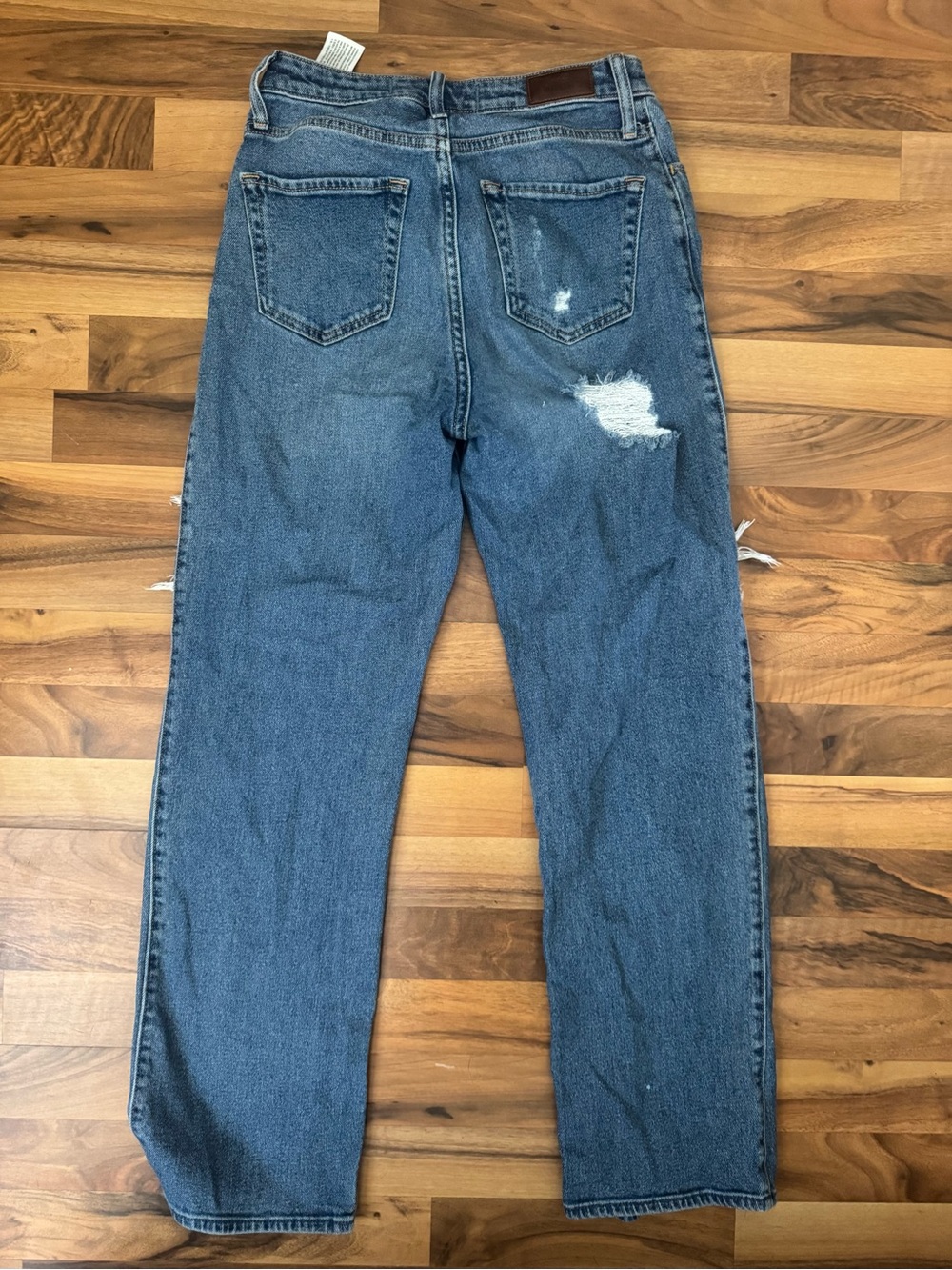 Hollister Distressed Straight-Leg Blue Jeans - Picture 3 of 6